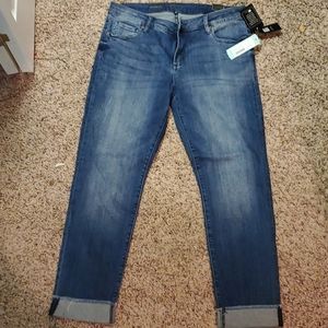 Kut from the kloth emelina boyfriend Jean nwt